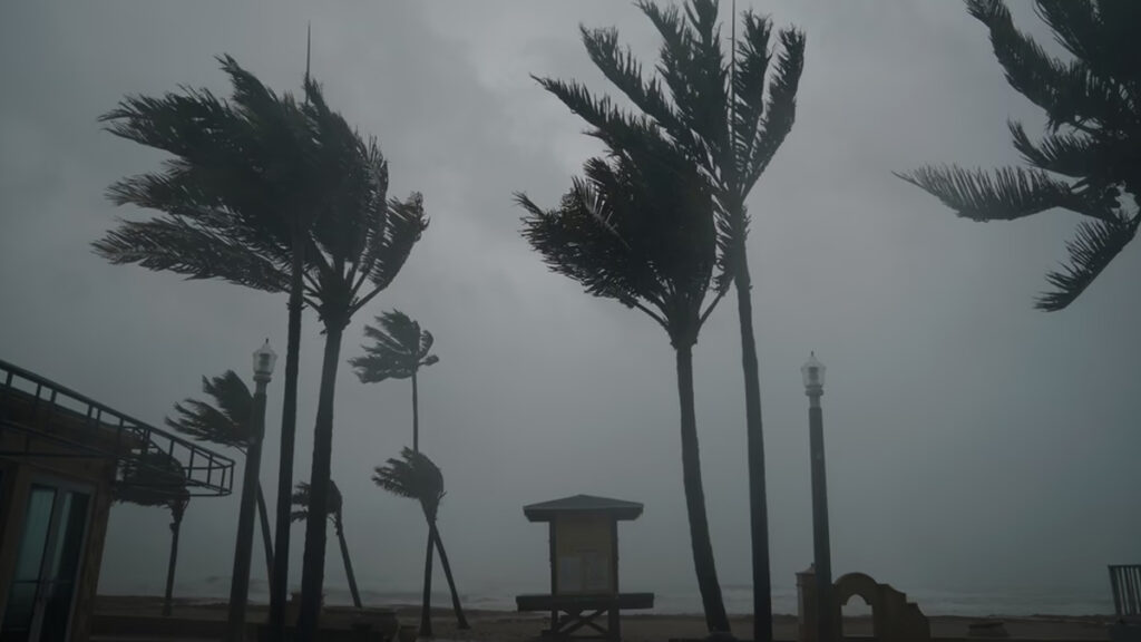 ঢাকাসহ ১৪ জেলায় ঝড়ের আভাস