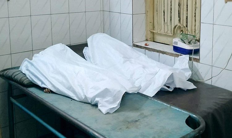 মহাসড়কের পাশে দুই যুবকের লাশ: রয়েছে আঘাতের চিহ্ন, মেলেনি পরিচয়