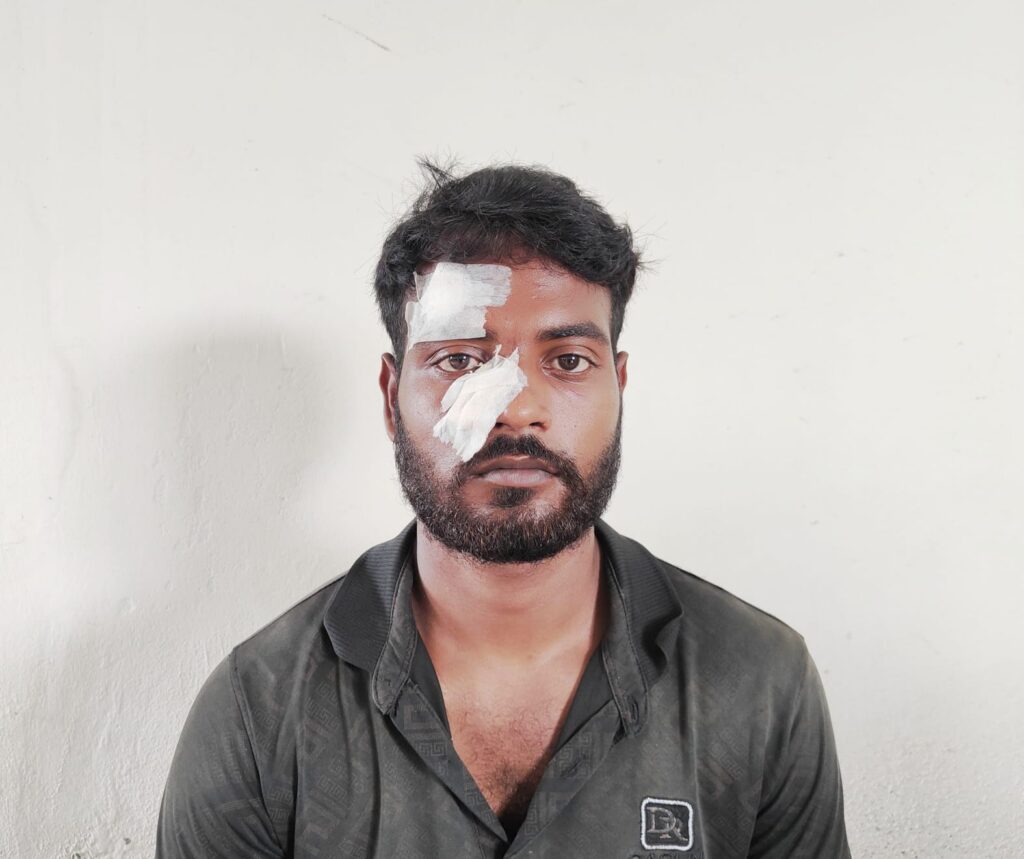 সোনারগাঁয়ে জমি সংক্রান্ত বিরোধে একই পরিবারের নারীসহ তিনজনকে পিটিয়ে আহত