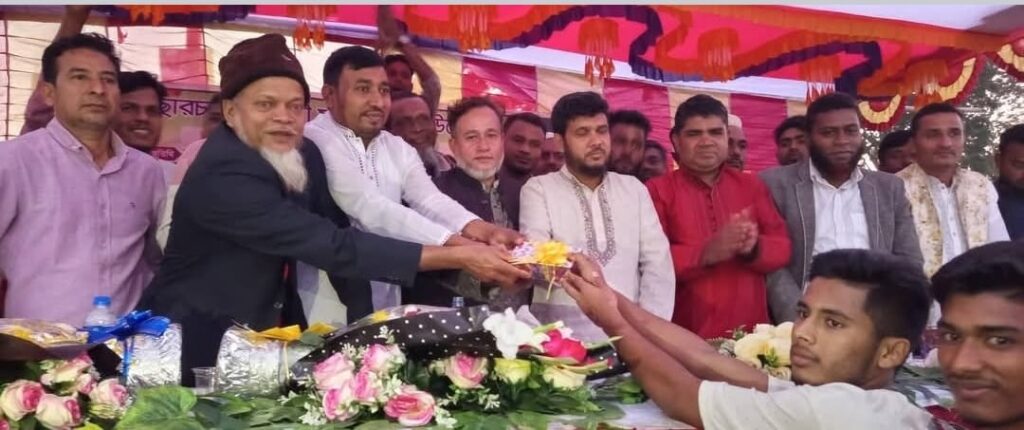 সোনারগাঁয়ে মুছার চর হরিহরদী যুব সমাজের উদ্যোগে মিনিবার ফুটবল টুর্ণামেন্ট ফাইনাল খেলা অনুষ্ঠিত