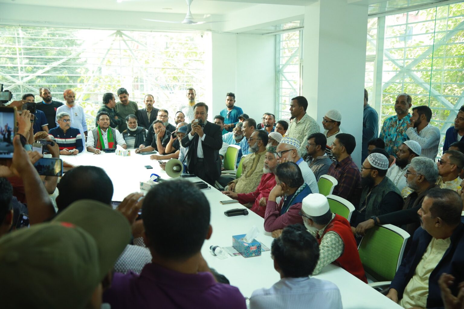 নিরাপত্তার অভাব হলে নেতা-কর্মীরা পাহারা দিবে: মাসুদকে ফেরাতে টিপু