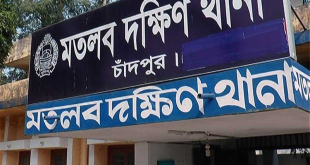 গণধোলাই দিয়ে দুই ছিনতাইকারীকে পুলিশে সোপর্দ