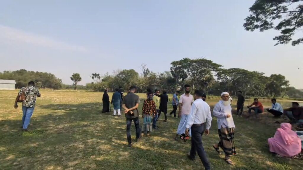 কাপাসিয়ায় জাল দলিলে ৭০ বিঘা জমি নামজারির অভিযোগ