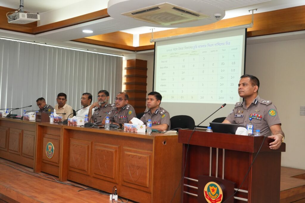 ডিএমপির মার্চ-২০২৬ মাসের মাসিক অপরাধ সভায় শ্রেষ্ঠ হলেন যারা