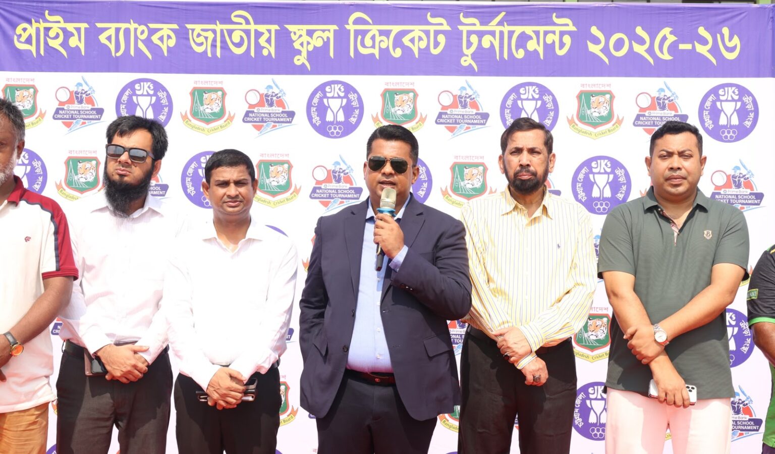 সীমাবদ্ধতাকে ইচ্ছাশক্তি ও পরিশ্রম দিয়ে অতিক্রম করতে হবে: চট্টগ্রামের ডিসি জাহিদুল ইসলাম