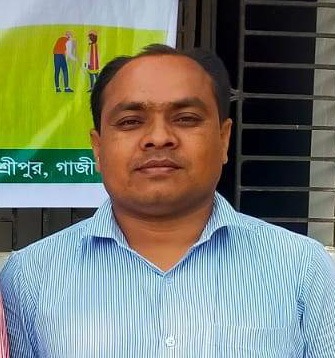 ভূমি অফিস যেন আতঙ্কের নাম: শ্রীপুরে সাবেক পিয়নের বিরুদ্ধে নামজারি ফি আত্মসাতের অভিযোগ