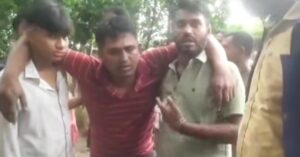 সোনারগাঁয়ে ভুয়া পুলিশ ভেবে আসল পুলিশকে গণপিটুনি আহ -৩