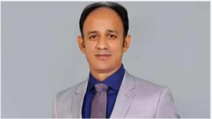 দুই মামলায় ব্যারিস্টার সুমনের জামিন স্থগিত