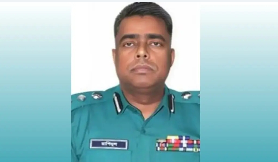 বেফাঁস মন্তব্যের জেরে খুলনার অতিরিক্ত পুলিশ কমিশনারকে প্রত্যাহার