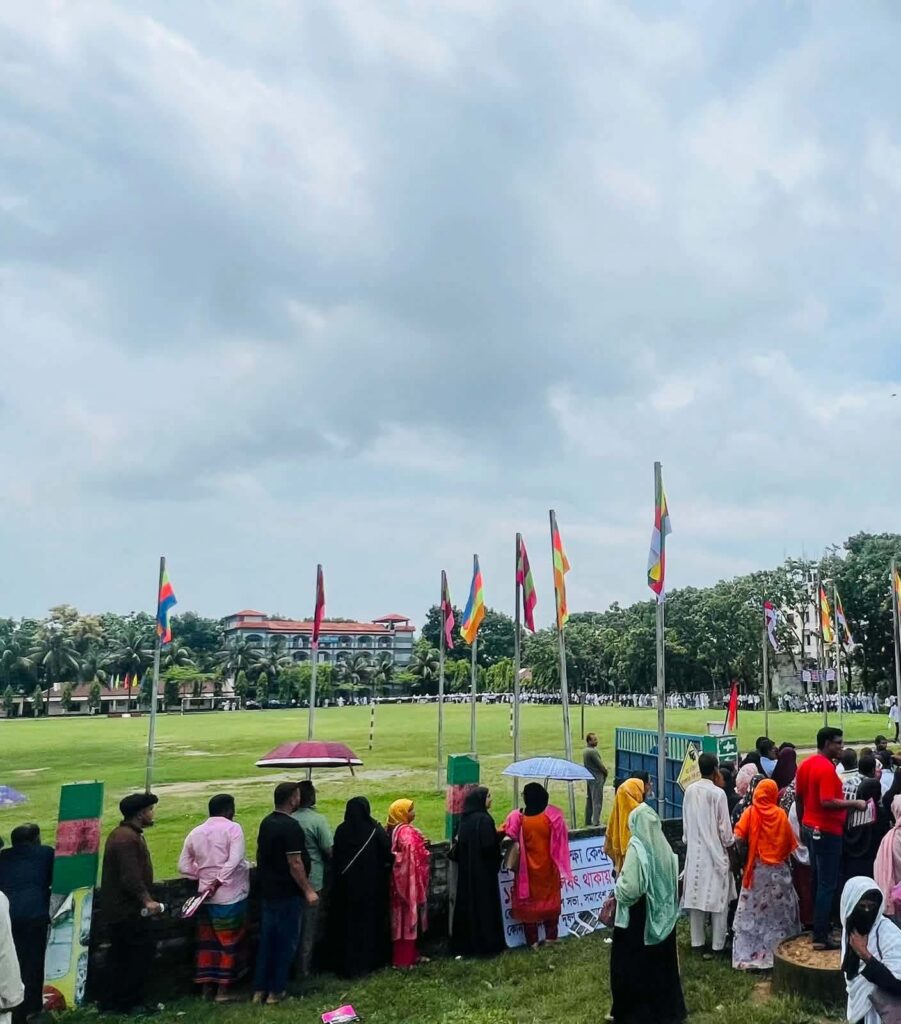 ধলাদিয়া কেন্দ্রে এইচএসসি পরীক্ষা সুষ্ঠু ও শান্তিপূর্ণভাবে সম্পন্ন, পরীক্ষার্থীদের অভিযোগ নেই