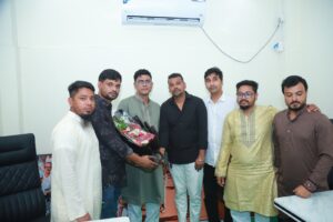 এনডিএ চেয়ারম্যান রাজীব এর জম্মদিনে মহানগর যুবদলের আহবায়ক সদস্য আবুল বাসার বাদশা ও অনি’র শুভেচ্ছা বিনিময়