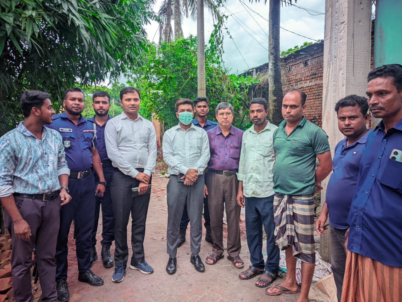 সাতক্ষীরায় ভোক্তা অধিকার অধিদপ্তরের অভিযান: দুধ ভান্ডারকে ১ লাখ টাকা জরিমানা