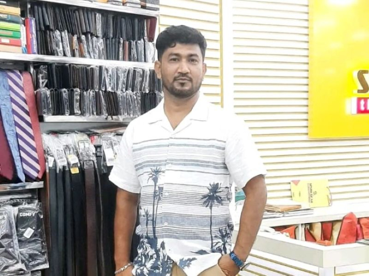 কিশোরগঞ্জে সড়কের পাশে এসএ পরিবহনের চালকের মরদেহ উদ্ধার