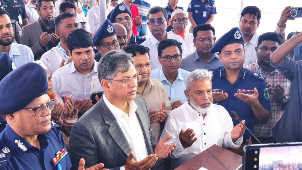ঢাকা-চট্রগ্রাম মহাসড়কে এআই প্রযুক্তিনির্ভর অটো ফাইন সিস্টেম উদ্বোধন করলেন মাননীয় স্বরাষ্ট্রমন্ত্রী ১৮ আগস্ট ২০২৬