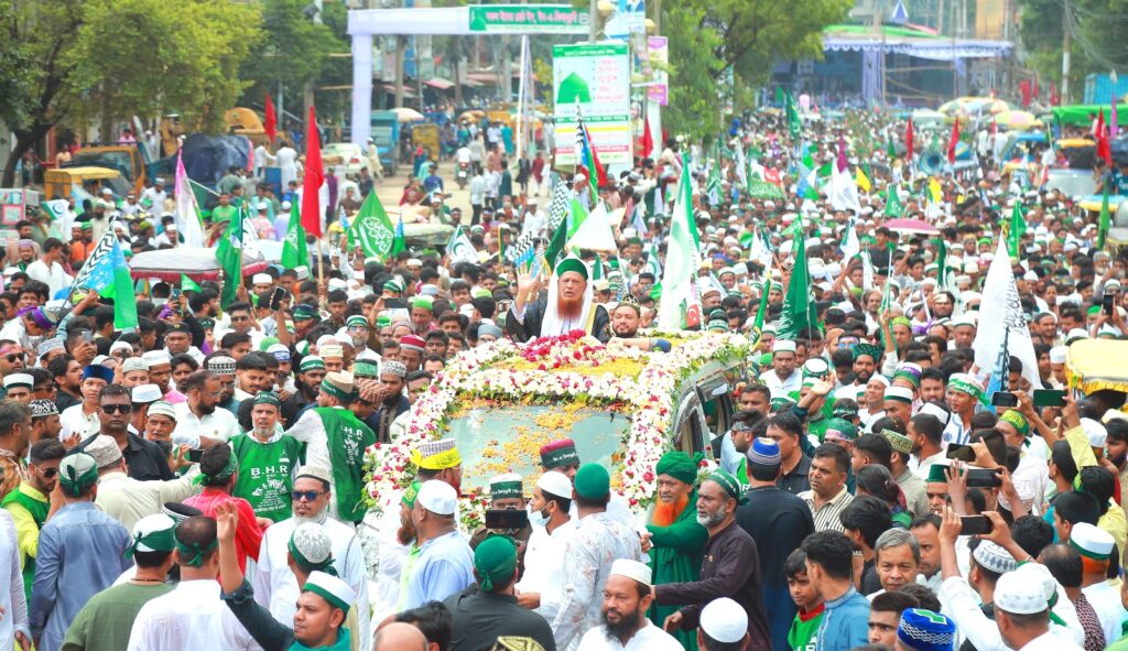 ঈদে মিলাদুন্নবী উপলক্ষে নারায়ণগঞ্জে বর্ণাঢ্য জশনে জুলুস