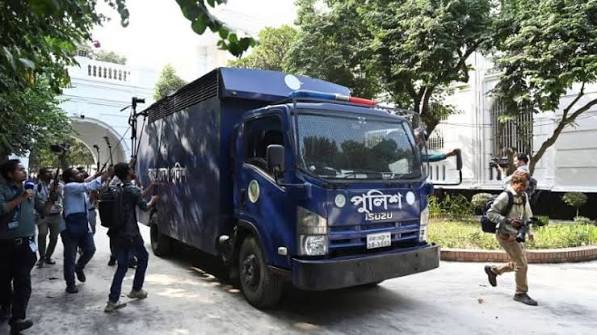 বিনাবিচারে রাজনৈতিক প্রতিপক্ষকে অনির্দিষ্টকাল আটক রাখা বন্ধের আহ্বান এইচআরডব্লিউ’র
