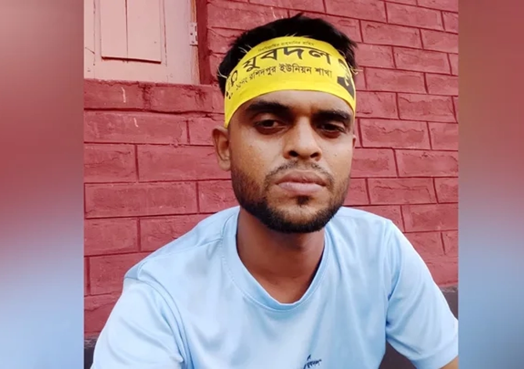 চোরাই মোটরসাইকেলসহ যুবদল নেতা গ্রেপ্তার