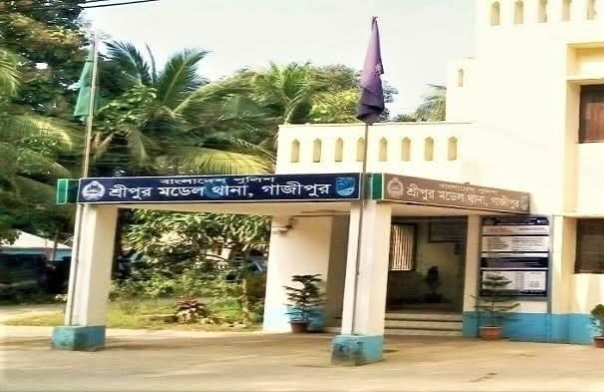 শ্রীপুরে মিছিলের প্রস্তুতিকালে যুবলীগ-ছাত্রলীগের ১৩ নেতাকর্মী গ্রেপ্তার