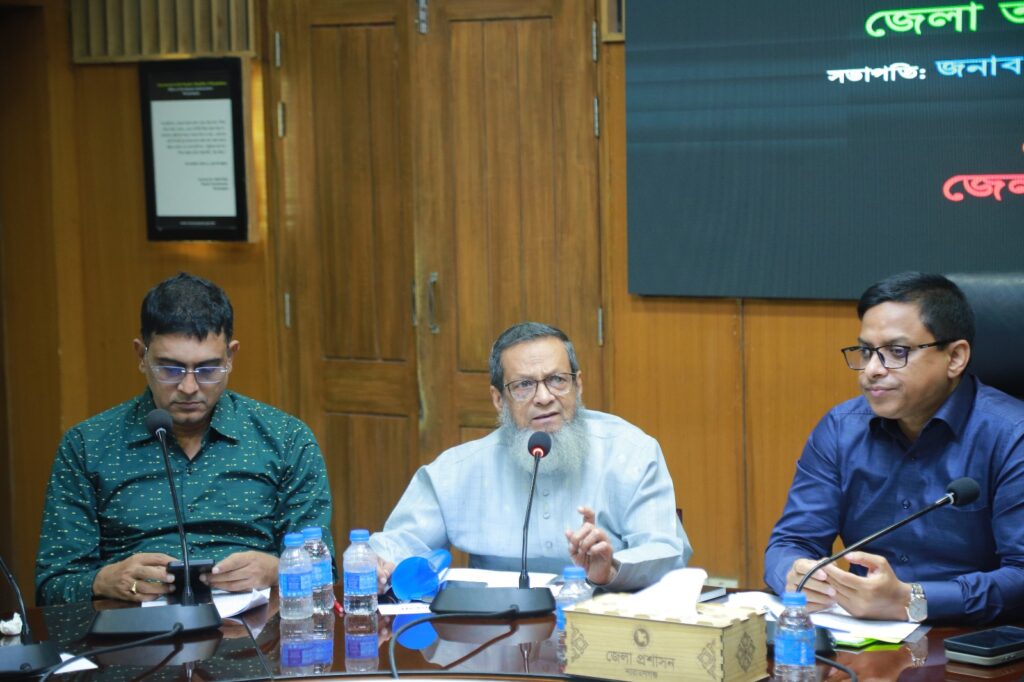 শহরে অটোরিকশার সংখ্যা ও গ্যারেজের তালিকা চাইলেন এমপি আবুল কালাম