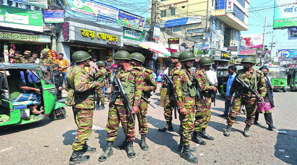 সারা দেশে সাঁড়াশি অভিযান শুরু