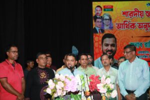 হিন্দু-মুসলিম ভেদাভেদ নয়, আমরা সবাই ভাই ভাই : রাকিব