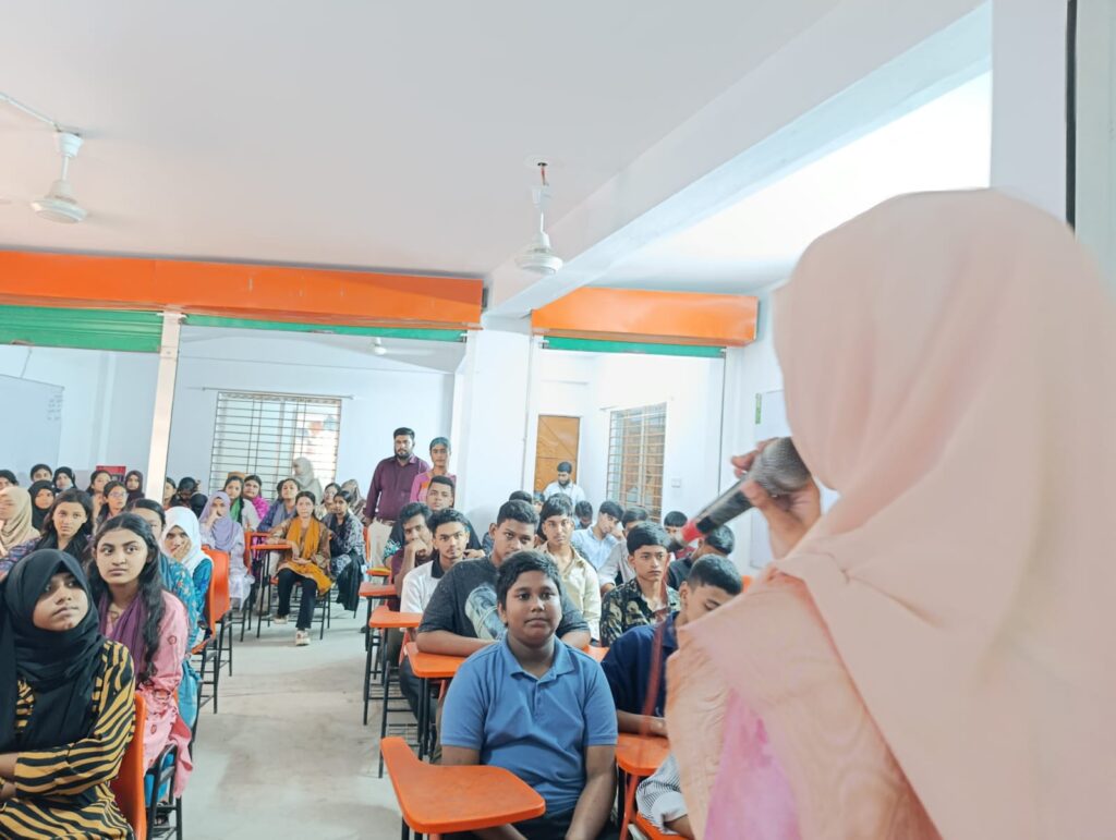স্কোপাস ইন্টারন্যাশনাল স্কুল অ্যান্ড কলেজে মাইন্ডরিডার ফাউন্ডেশনের উদ্যোগে বিশ্ব মানসিক স্বাস্থ্য দিবস উপলক্ষে ‘মনের যত্ন সবার আগে’ কর্মশালা অনুষ্ঠিত