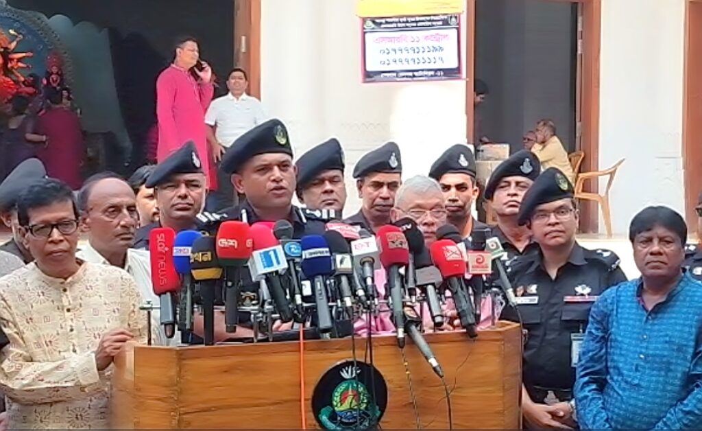 নারায়ণগঞ্জে ২১৯ পূজামণ্ডপের নিরাপত্তায় বিশেষ ব্যবস্থা, ঝুঁকিপূর্ণ ৯৩টি