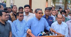 জামায়াত নিজেদের কর্মীদের ছাড়া একজন ফকিরকেও ভিক্ষা দেয় না: মীর শাহে আলম