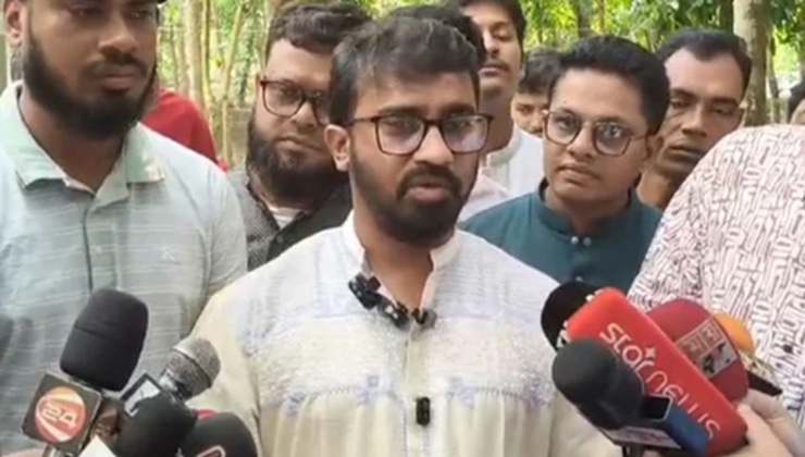 ‘হাসিনার কবর দেশে দেওয়ার মতো সাহস আ.লীগের নাই’