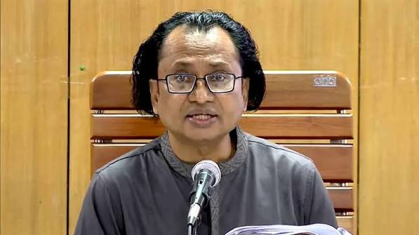 এলপিজি নির্ধারিত মূল্যে বিক্রি নিশ্চিত করতে ডিসিদের ব্যবস্থা নেওয়ার নির্দেশ
